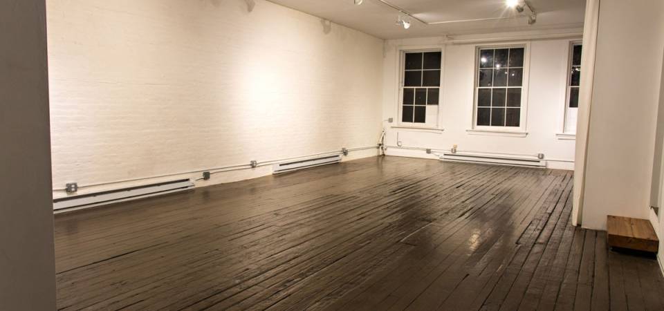 back-room-Triple-A-Loft-Kitchen-area